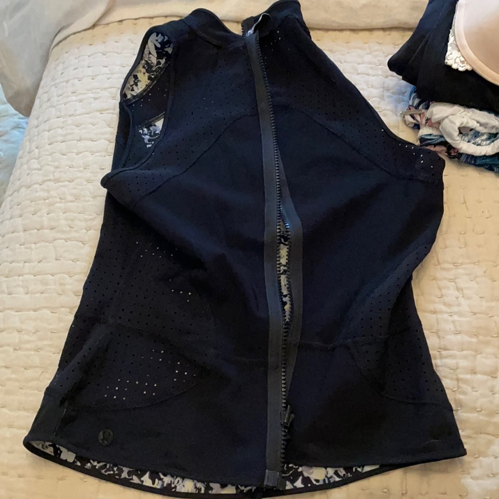 Lululemon surfing rash guard